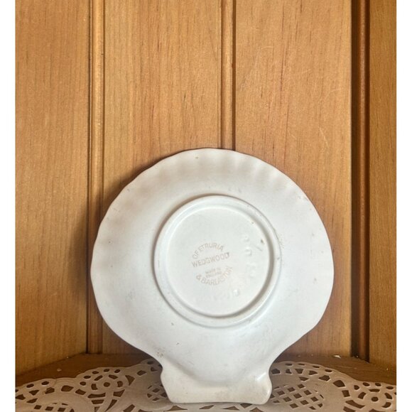 Vintage Wedgwood Etruria Barlaston Satin Cream Nautilus Small Dish Trinket Seash - Picture 3 of 4